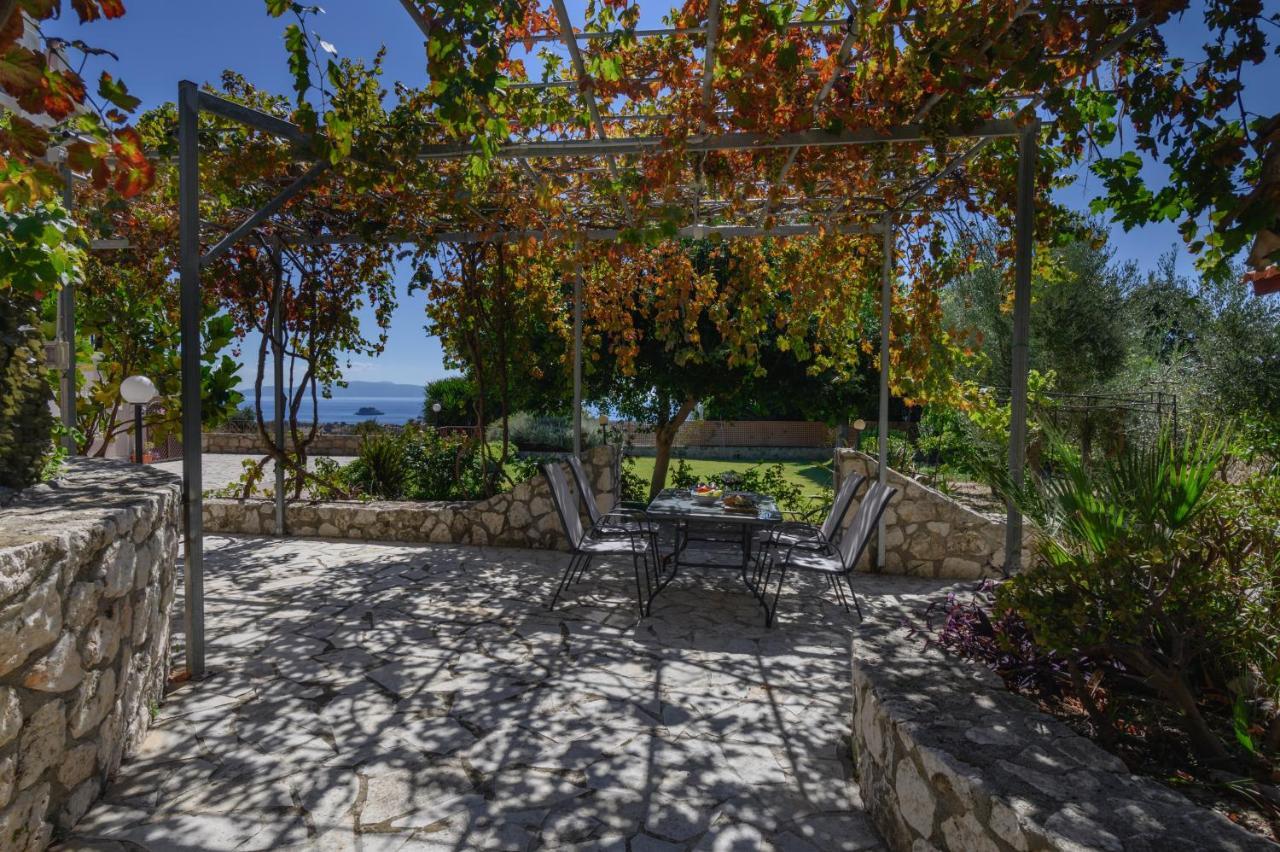 Vivian'S Residence Endless View Svoronata Exterior photo